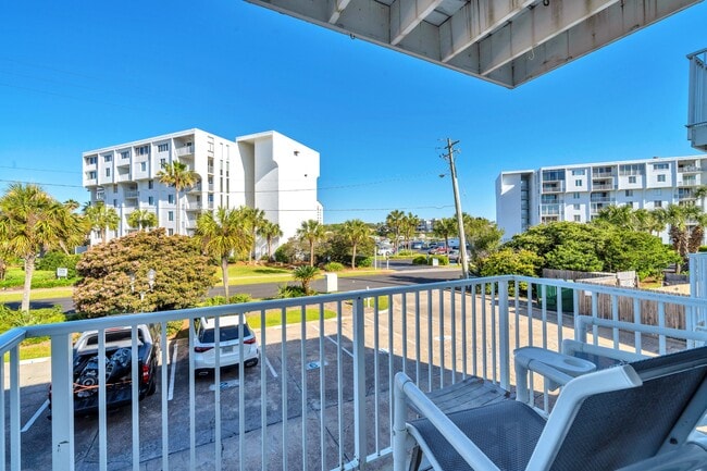 Building Photo - 22 Moreno Point Rd