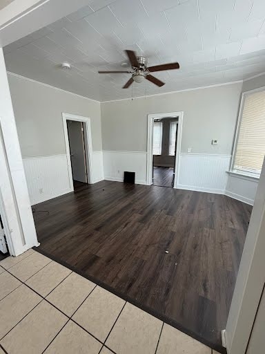 livingroom - 1211 Hamilton St