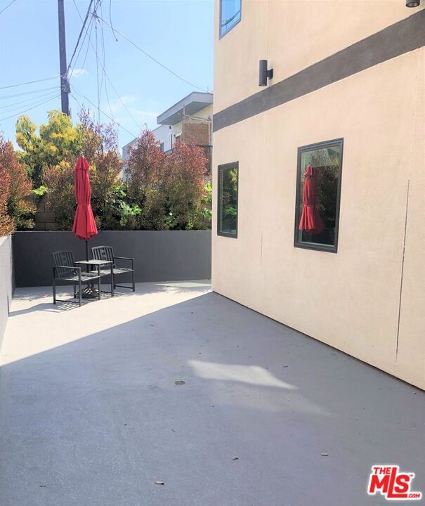 Building Photo - 3672 Jasmine Ave