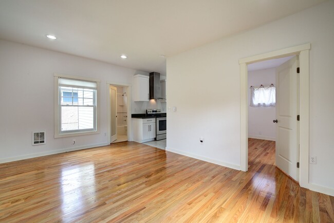 Building Photo - 9234 36th Ave SW