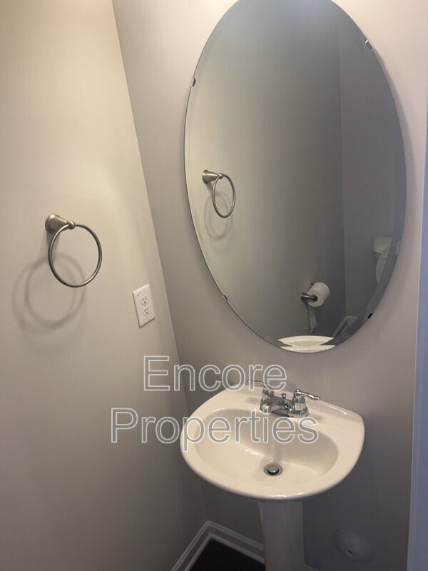 Building Photo - 1319 Lakestone Village Ln