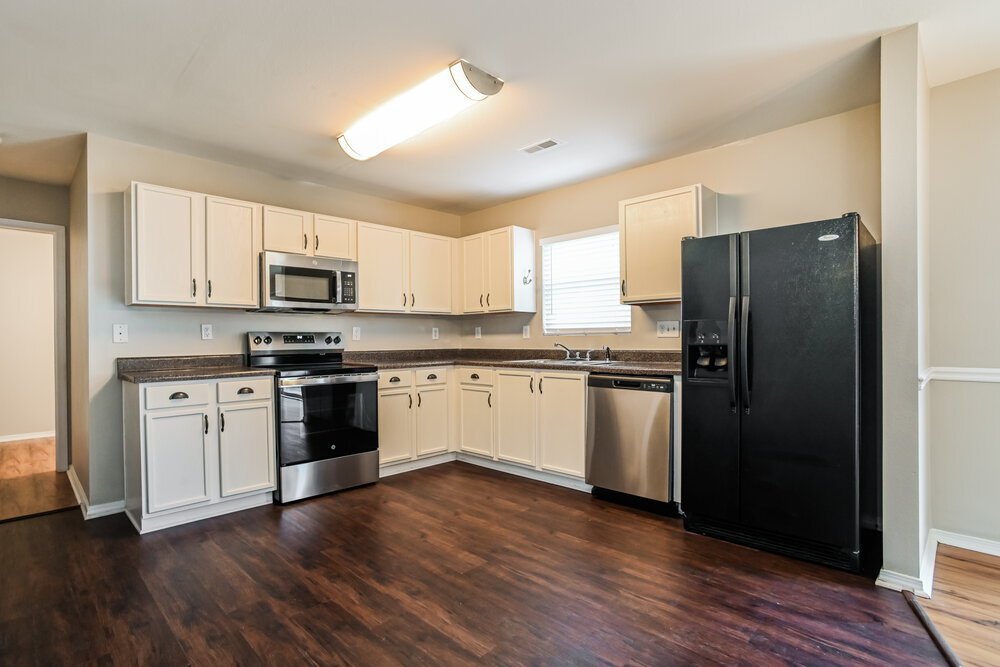 Building Photo - 9112 Old Ash Ct