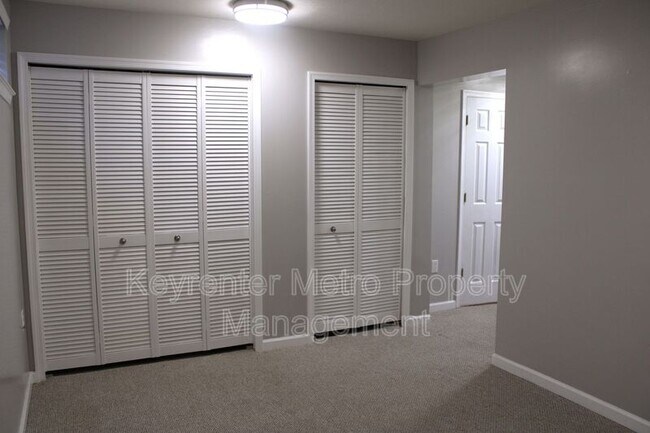 Building Photo - 9900 Prince Royal Pl