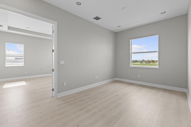 Building Photo - 5715 Bristlecone Cmns