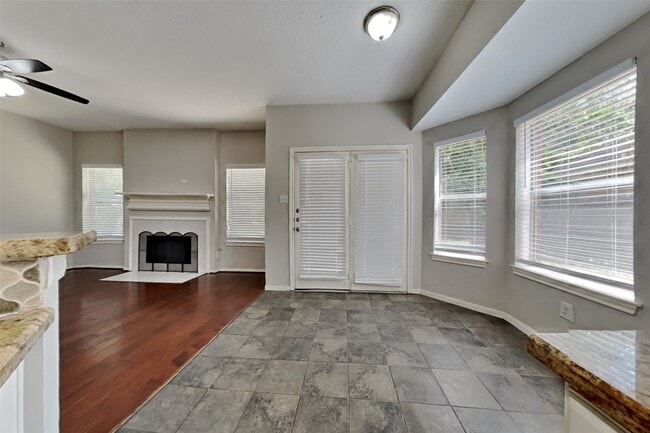 Building Photo - 20814 Greenfield Trail
