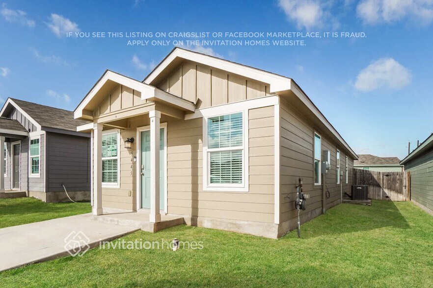 Building Photo - 5445 Verdugos Pl