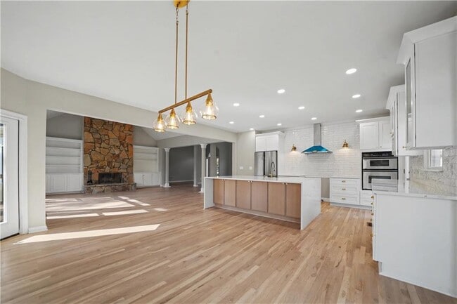 Building Photo - 195 Brightmore Way