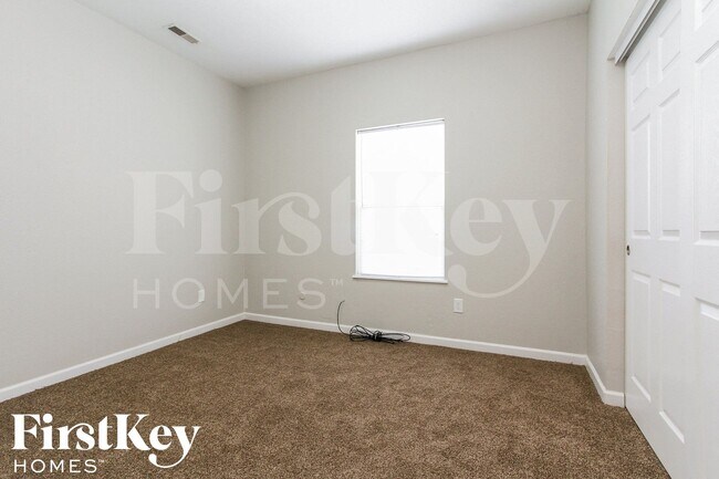 Building Photo - 6148 Navy Cir