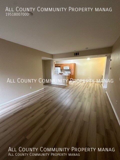 Building Photo - 41410 Juniper St