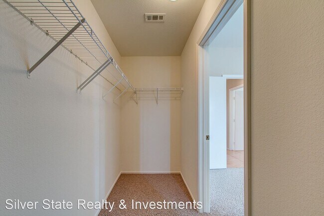 Building Photo - 2 br, 2.5 bath House - 6578 MARILYN MONROE...