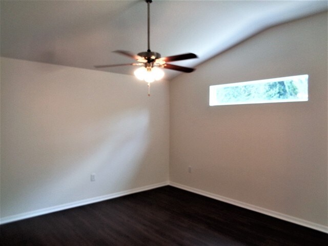 Building Photo - 3704 Lockridge Dr