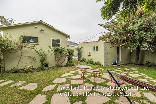 Building Photo - Charming 3BD+2BA + Office/Guest House Prim...