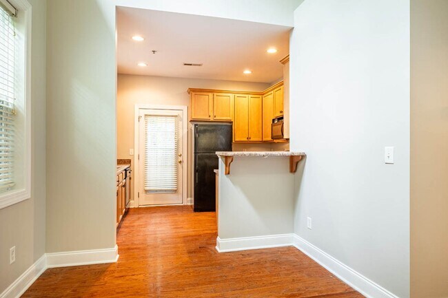 Building Photo - 6301 Grove Estates Terrace