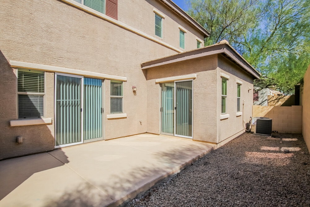 Building Photo - 10295 W Via Del Sol