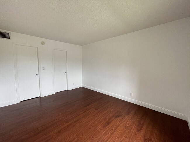 Building Photo - 3720 NW 88th Ave