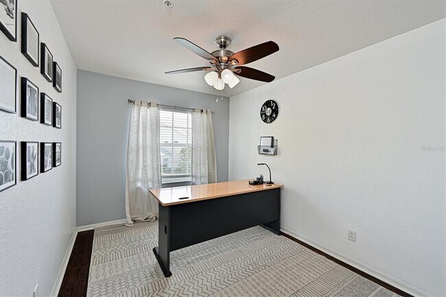 Building Photo - 6589 Fairway Gardens Dr
