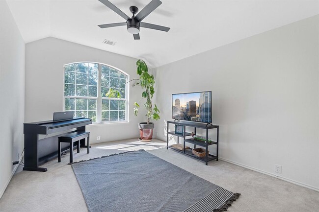 Building Photo - 17813 Box Canyon Terrace