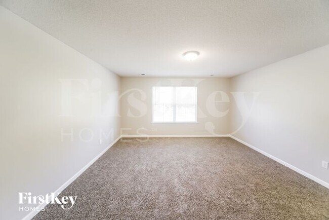 Building Photo - 10265 Macon Rd