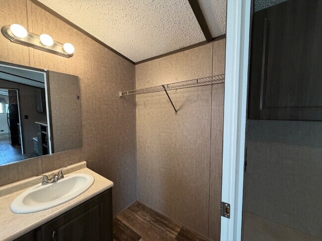 Building Photo - Tiny home, big lifestyle!