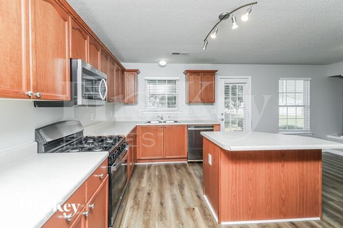 Building Photo - 4150 McBride Dr