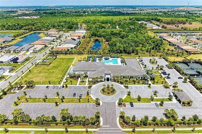 Building Photo - 15459 Santa Pola Dr