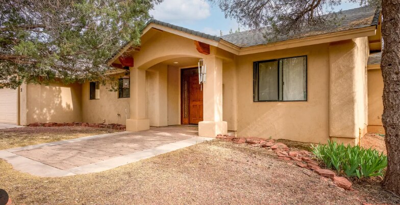 Primary Photo - 55 Sunset Ln