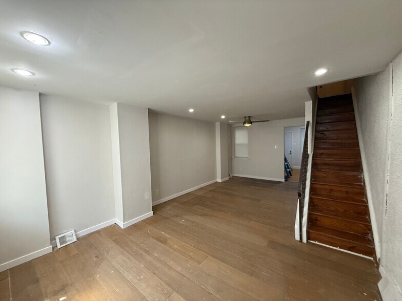 Building Photo - 2619 Gerritt St