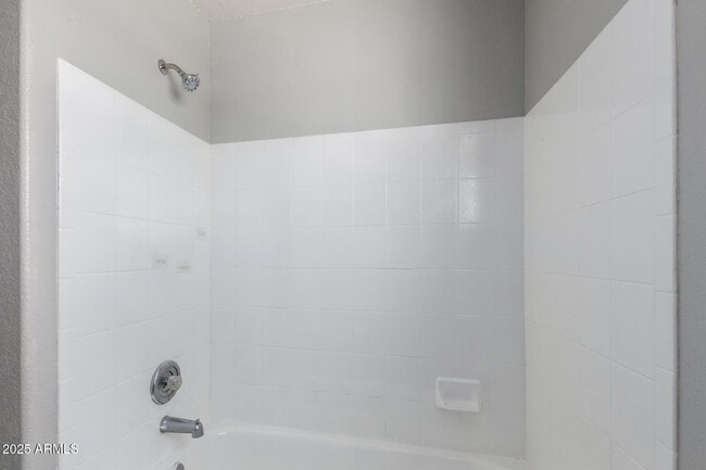 Building Photo - 6202 E Quartz St