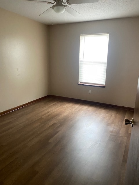 Building Photo - 124 Hampton Dr