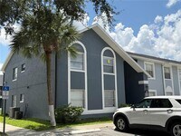 Building Photo - 4160 Pershing Pointe Pl