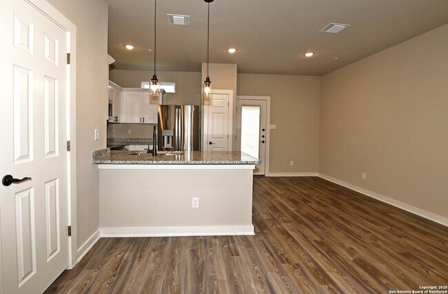 Building Photo - 11323 Clearmine St