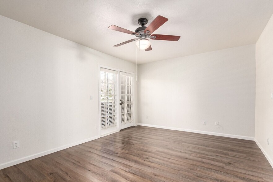 Building Photo - 6238 N 30th Pl