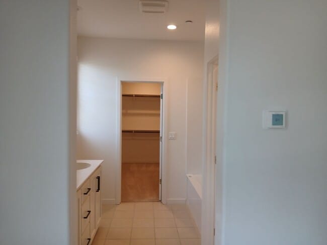 Building Photo - 1284 Warmth Ct
