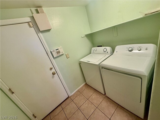Building Photo - 4851 Stormy Ridge St
