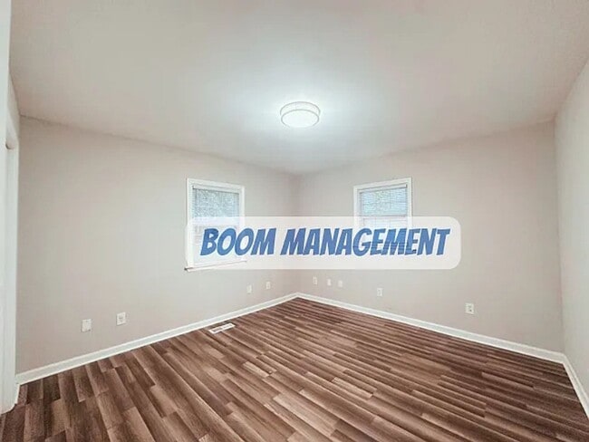 Building Photo - 185 Lawndale Ave