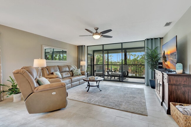 Building Photo - 16436 Timberlakes Dr