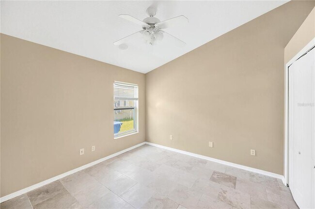 Building Photo - 1833 Mira Lago Cir