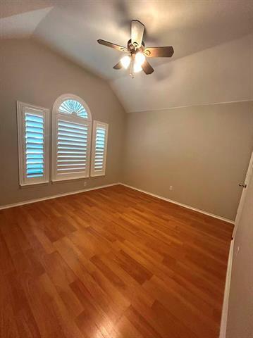 Building Photo - 4420 Lansbury Ln