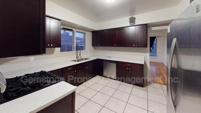 Building Photo - 4938 Art St