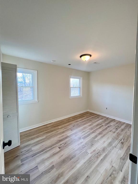 Building Photo - 3606 Lakeview Pkwy