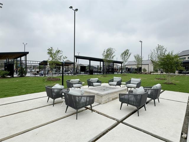 Building Photo - 3705 Ray Roberts Dr