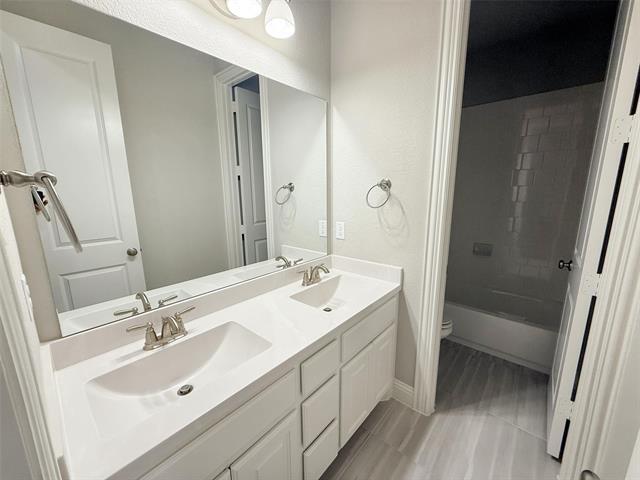 Building Photo - 6905 Broomsedge Dr