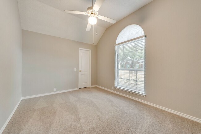 Building Photo - Beautiful custom Richardson Home!  Plano ISD
