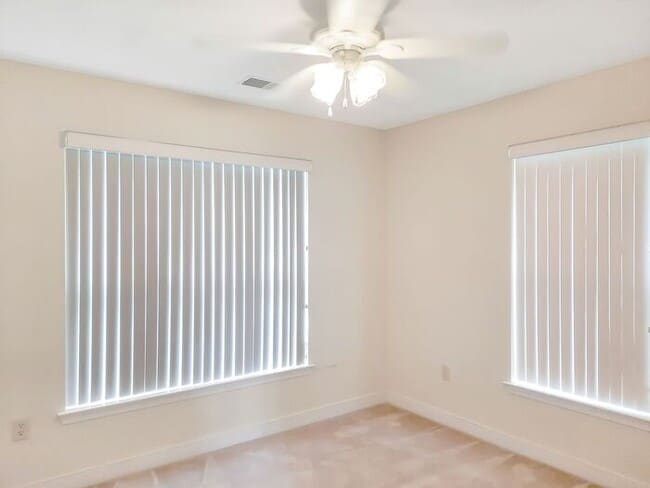 Building Photo - Single Family Home with 2 Car Garage Deck ...