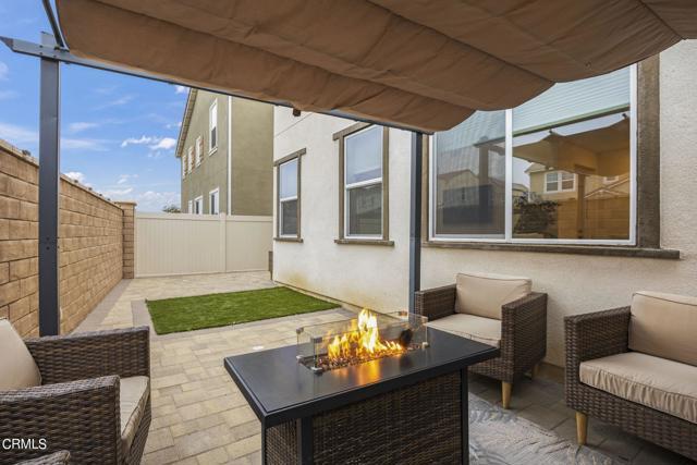 Building Photo - 553 Limoneira Ln