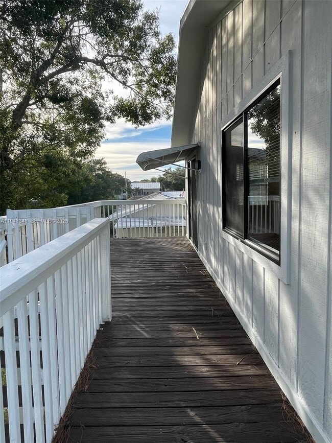 Building Photo - 1866 9th Pl