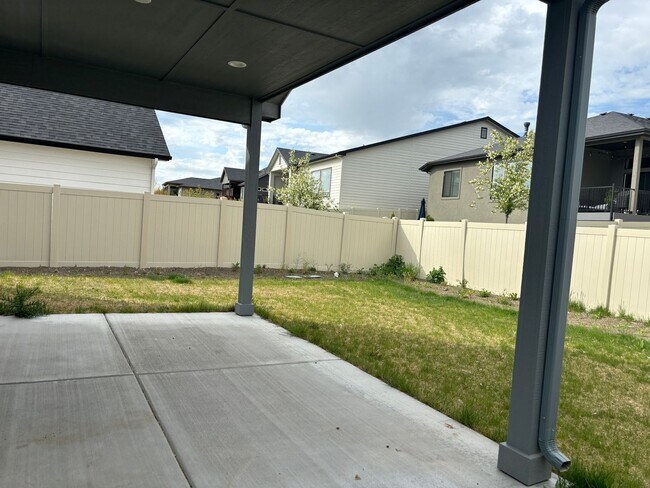 Building Photo - Beautiful Meridian Home in Growing Community Near Parks & Shopping