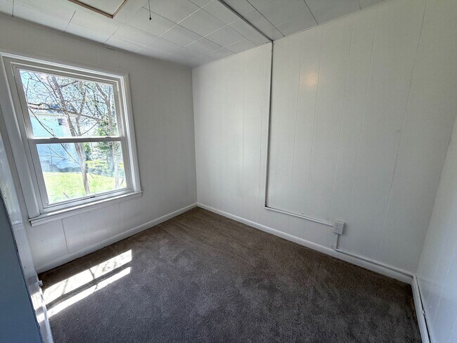 Building Photo - North - Crossing the Finish Line!