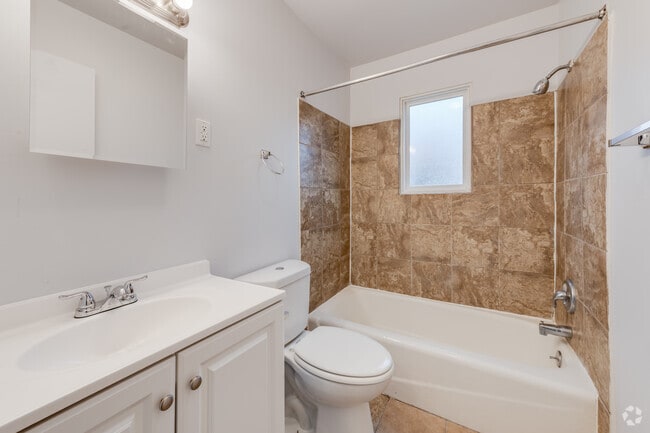 2BR, 1BA - 840 SF - Ventnor Flatz