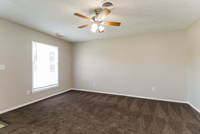 Building Photo - 207 Osmond Dr